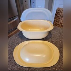 NEW!TUPPERWARE 3QT CASSEROLE DISH!